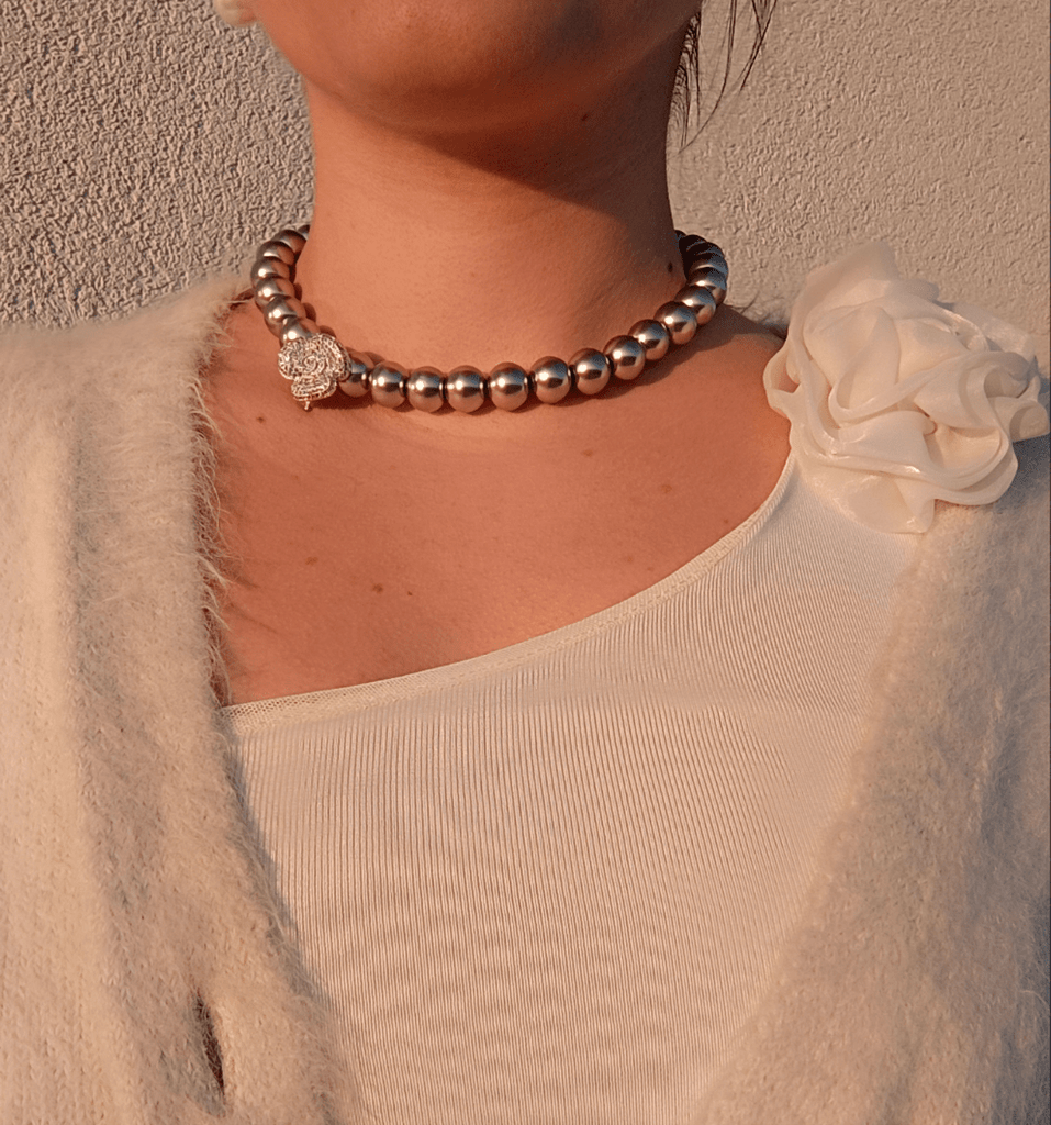 Colier cu Pandantiv Floare si Perle Placat cu Rodiu Rose