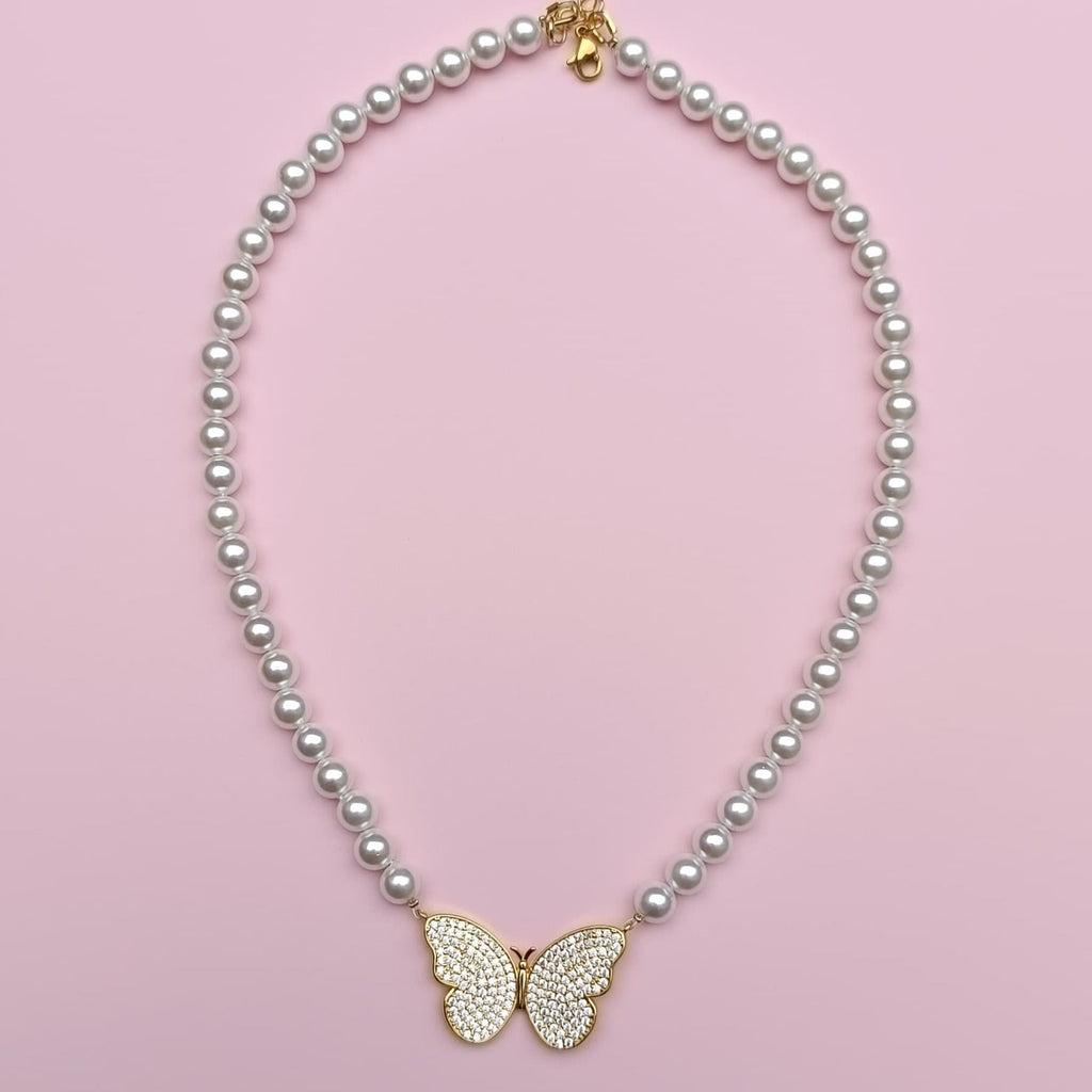 Colier cu Perle Albe si Pandantiv Zirconia Fluture Summer