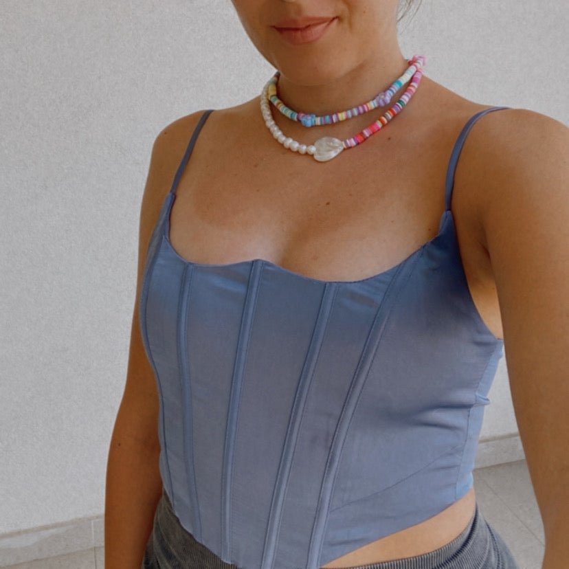 Colier tip Choker Colorat cu Margele Acrilice si Flori Dahlia