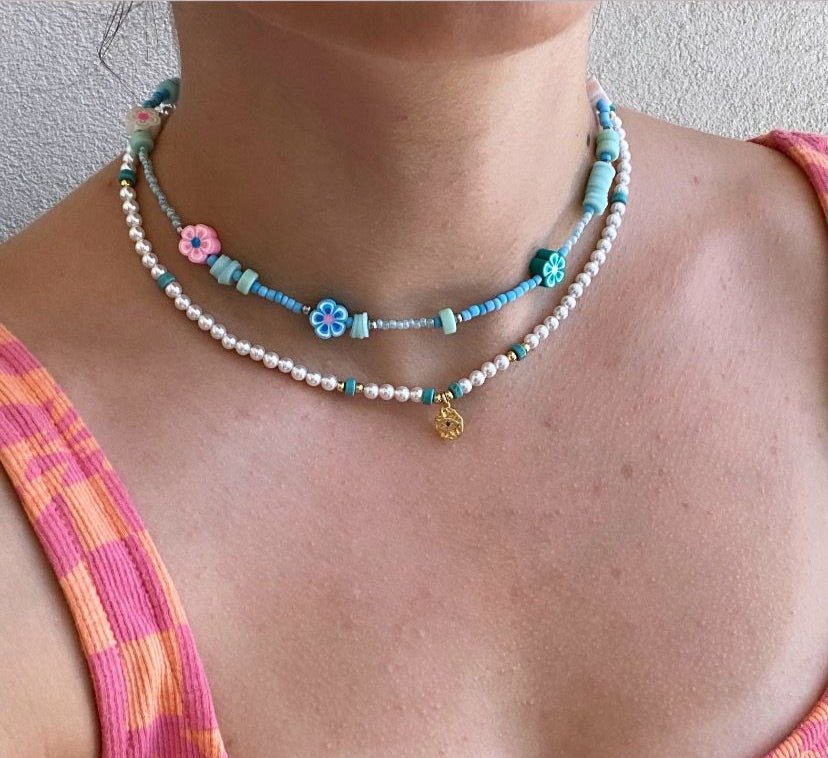 Colier tip Choker cu Margele Colorate si Pandantive Acrilic Blue Ocean