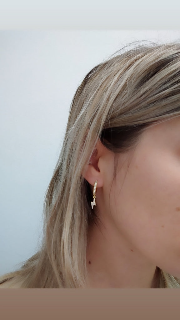 Cercei Placati cu Aur Cu Padantiv Fulger Cristale Zirconia Lightning