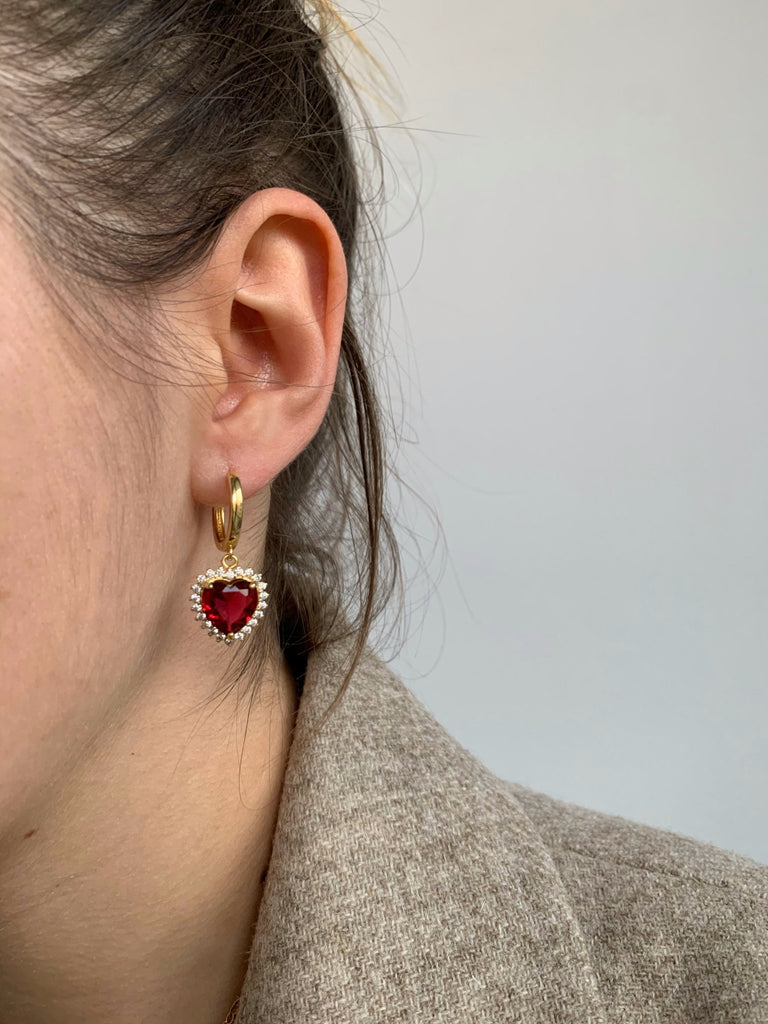 Cercei Placati cu Aur cu Cristale Zirconia Inimi Rosi Red Love